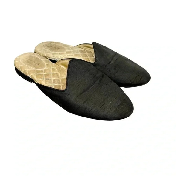 Birdies The Raven Mule in Satin Slubbed Shantung Black - Picture 6 of 11